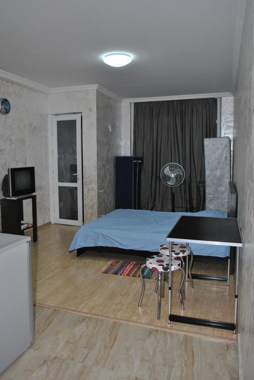 Apartment 8A Batumi Luaran gambar